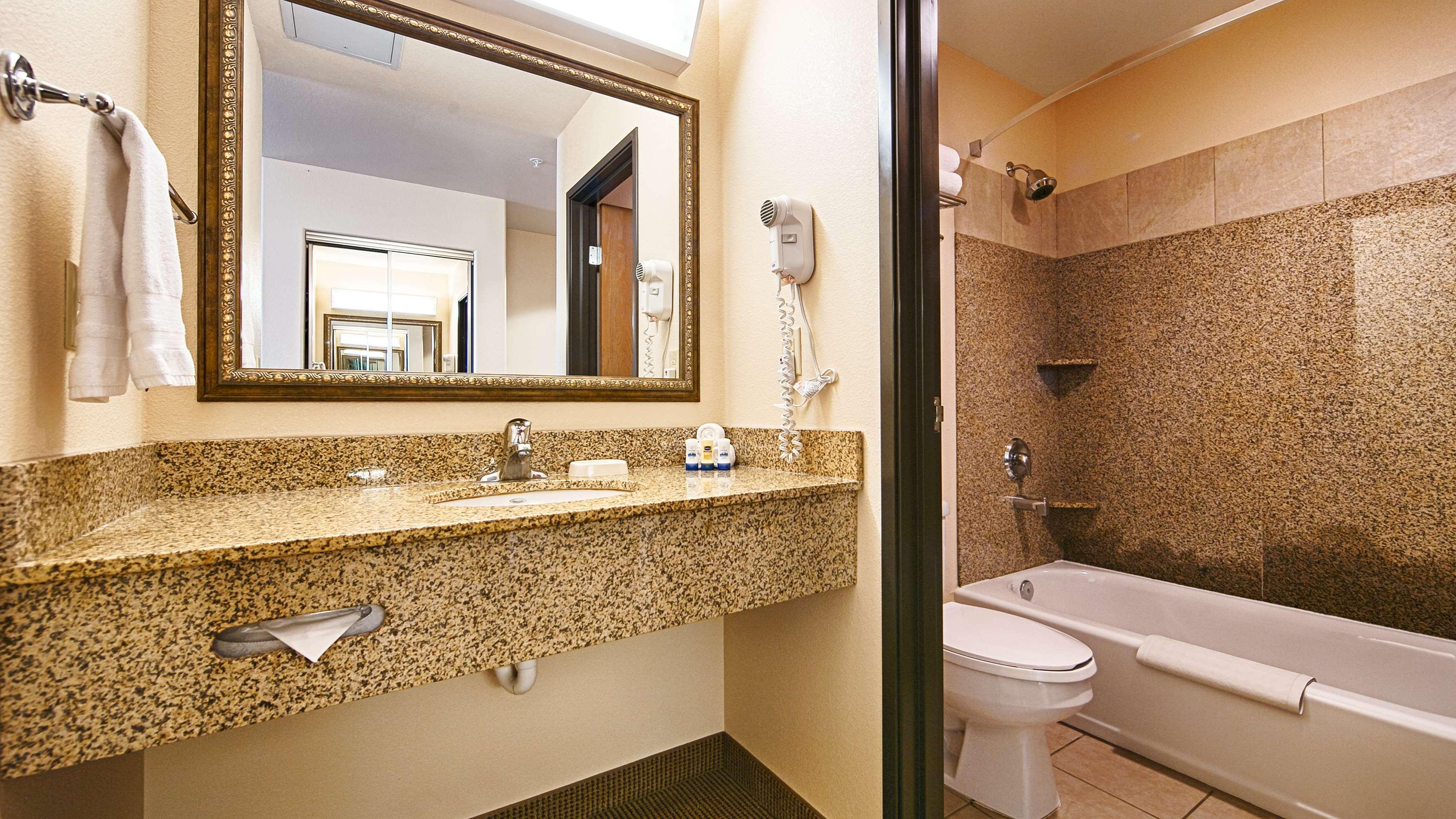 Best Western Territorial Inn And Suites Bloomfield Eksteriør bilde