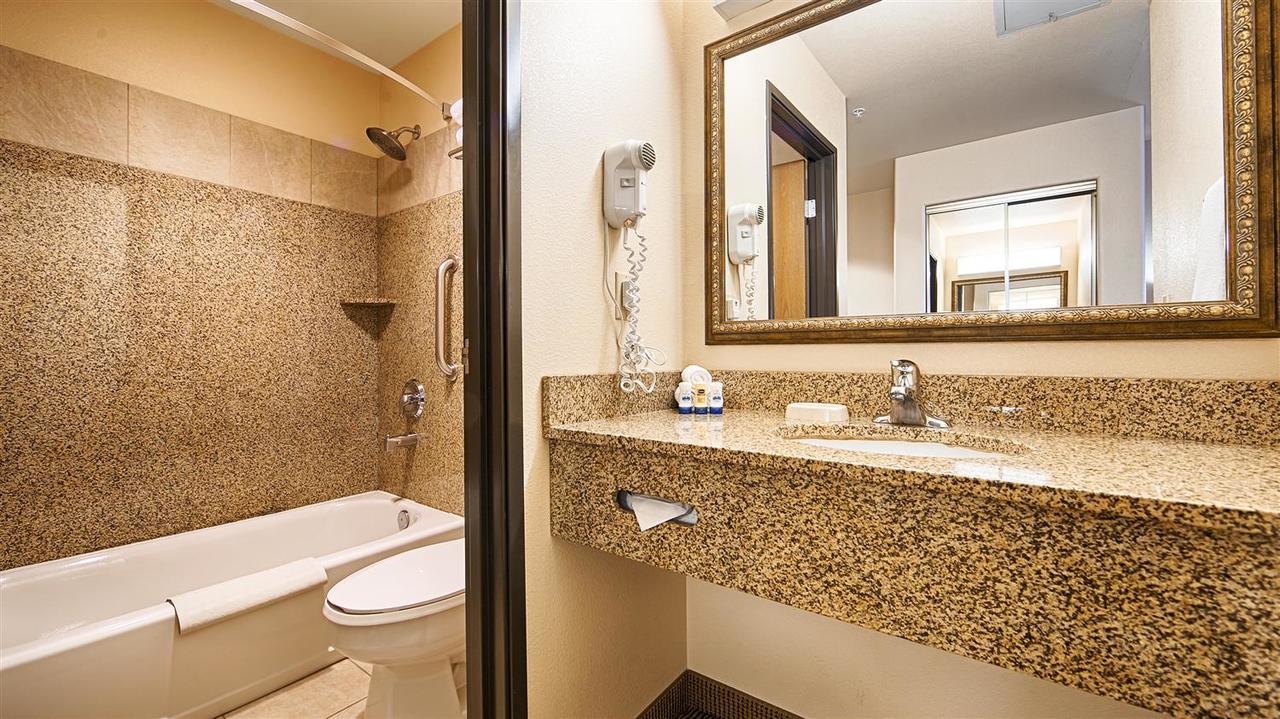 Best Western Territorial Inn And Suites Bloomfield Eksteriør bilde